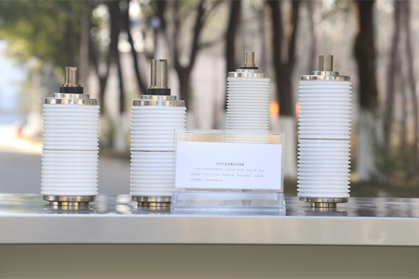 真空開關管絕緣外殼采用玻璃材料，優勢多多！